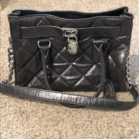 michael kors grey quilted bag